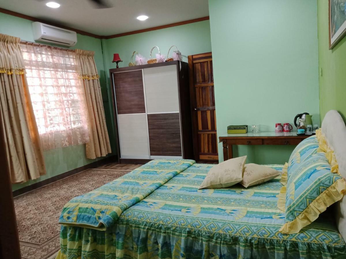 Jazepuri - Jaze 1 Homestay Kuching